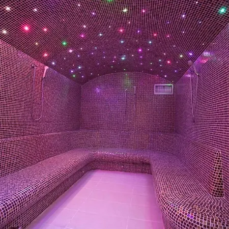 Mk Zoned 2 Spa&wellness Apartment